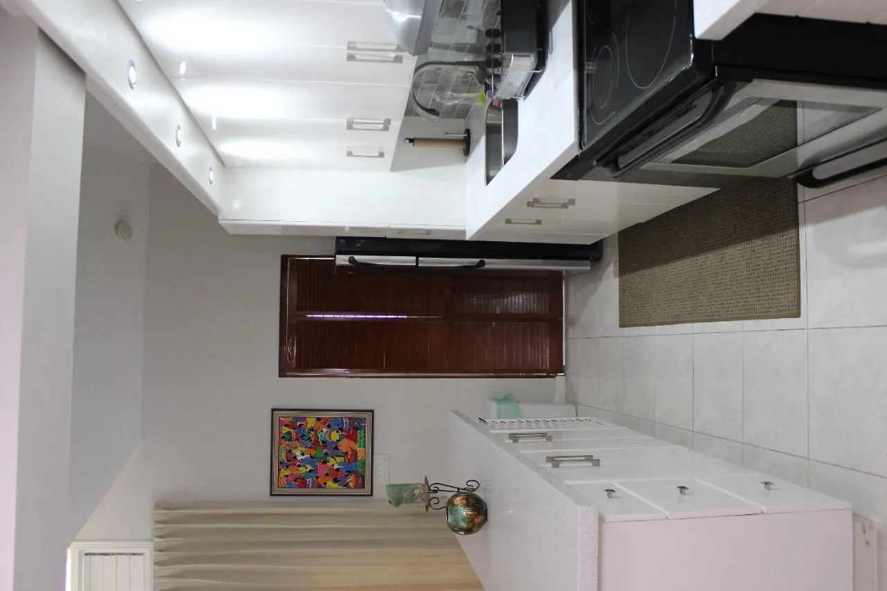 Finest Accommodation Marley Manor Apt #332 2Nd Floor Block 3 6 Marley Rd Kingston 6